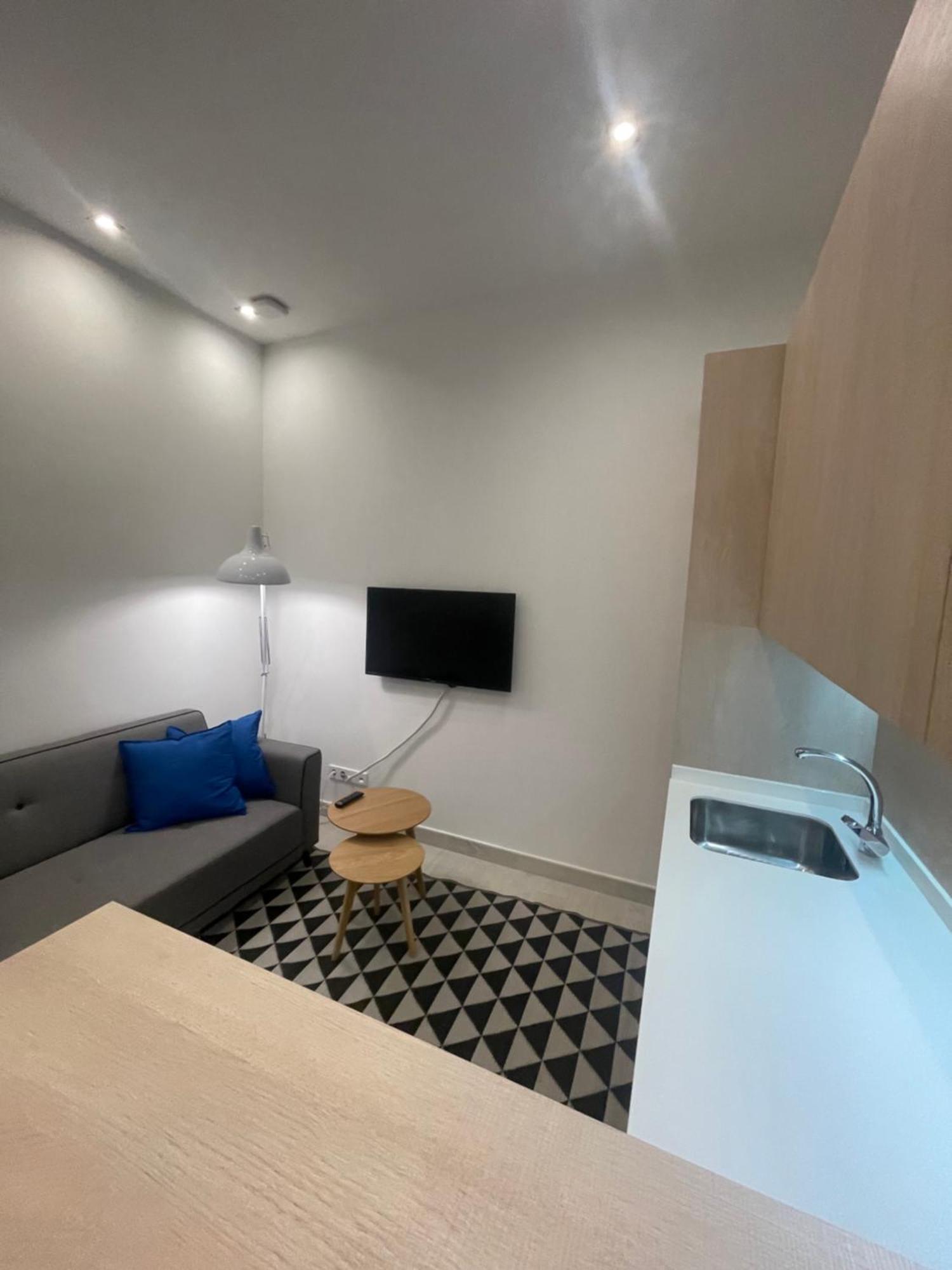 Casa De Huespedes Almirante Madrid Διαμέρισμα Εξωτερικό φωτογραφία